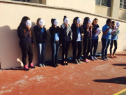 بالصور: لجنة طلاب مدرسة أجيال الثانوية تستنكر الأحداث الأخيرة خلال كلمة الصباح